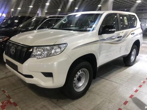 18款丰田霸道2700最新优惠行情 外挂大油箱150