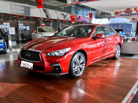 26万起豪华后驱车, 2.0T配7速手自一体, 还有近2米9轴距的大空间