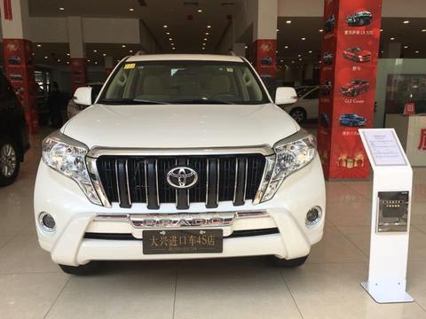 17款丰田霸道4000TXL两气囊外挂VVT-i技术更省油