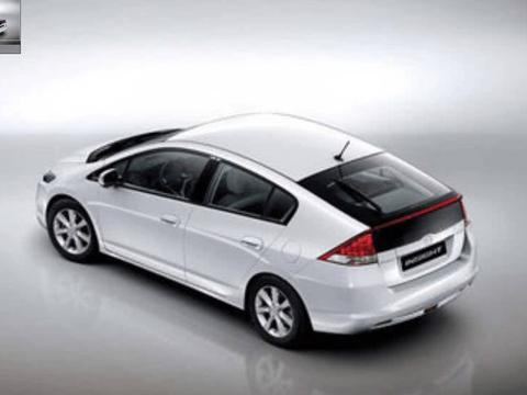 本田运动级轿车上市，抄袭丰田，逼格远胜思域，油耗3L，仅售15