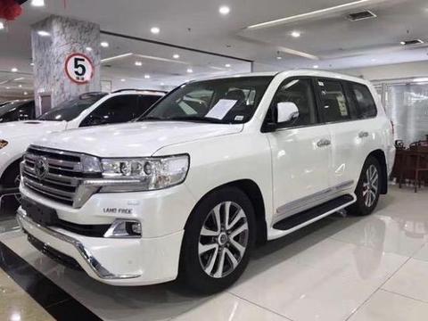 17款丰田兰德酷路泽5700  沙漠中的力行者  坡度的征服者