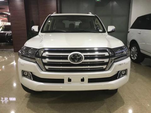 17款丰田酷路泽4000  无视任何路况  堪称SUV神车