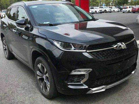 1.6T+四驱 比领克01豪华 这才是国产高端SUV