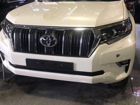 18款霸道4000TXL带大灯清洗，最新普拉多劲爆来袭！！！！