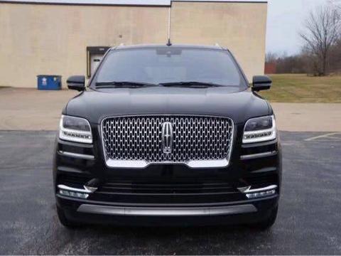 18款领航员3.5T四驱Reserve，超强动力带你体验陆地腾飞的感觉