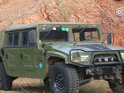 还真有人肯花88万买东风猛士当私家车! 连劳斯莱斯的星空顶都有