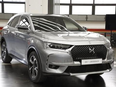 它是总统座驾外观比奔驰奥迪还高级，内饰像奢侈品价格却低于途观