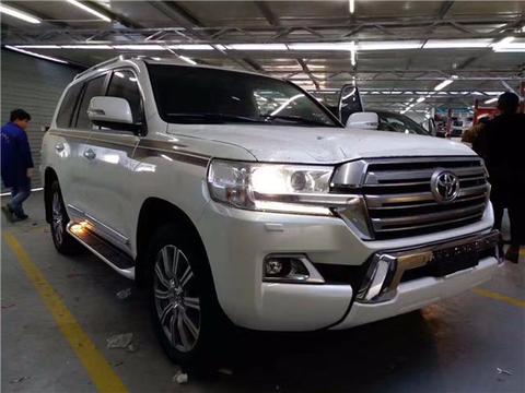 丰田酷路泽4000配置油耗 18款陆巡4.0全国可分期