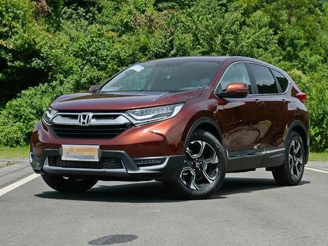 人生第一辆车我选择了本田CRV，实用又有面子，果然没令我失望