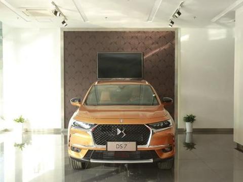 法系又一全新SUV，不输奥迪宝马，20来万还买啥途观CRV