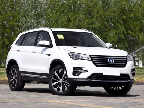 传祺GS4遇劲敌！它配液晶仪表和电子挡杆，造型也很大气