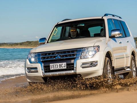 普拉多不好卖了。这车越野不输牧马人，3.0L+全时四驱，仅售25万