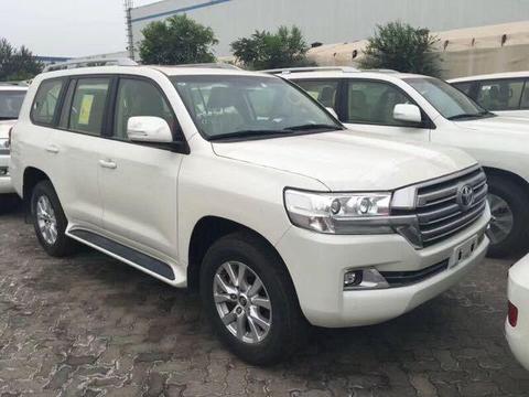 丰田酷路泽4600中东现车，陆巡V8性能无与伦比