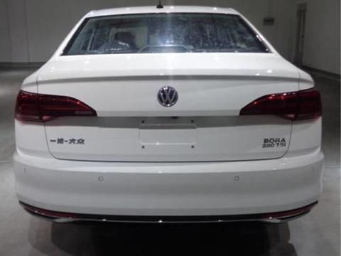 大众全新宝来脱胎换骨：尺寸赶上速腾 竟有宝马神韵！