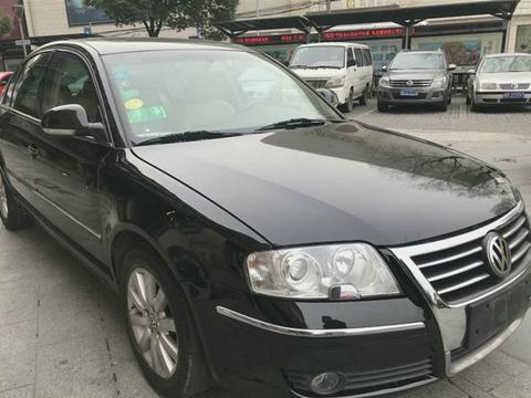 2万就能买的帕萨特领驭，竟然还是手动挡，回家练手怎么开都合适