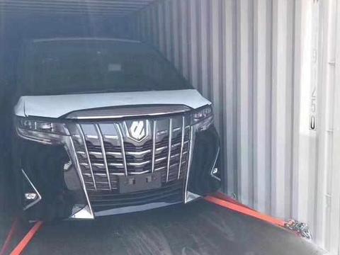 丰田埃尔法19款大批到港，加价30万不一定能买到，奥德赛太羡慕了