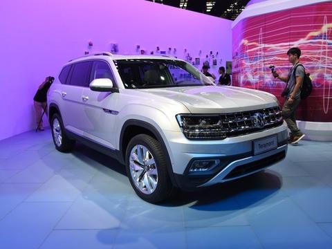 四驱车型的锐界与途昂，同搭2.0T发动机，油耗差距不是一点点