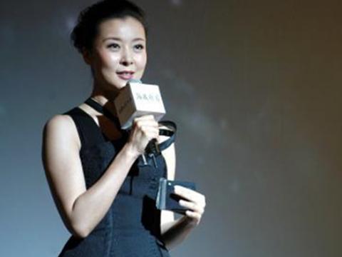 最惨的“小三”，46岁坐普拉多出行，靠《人民的名义》洗白！