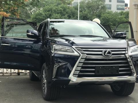 最新18款雷克萨斯LX570加版与中东版该如何选择