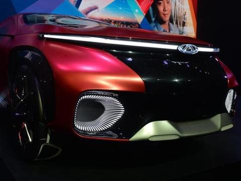 新车气场能唬住帕萨特，9万起朗逸见了绕道走