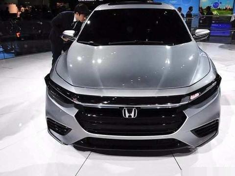 近期本田新推出了一款全新运动轿车—Insight