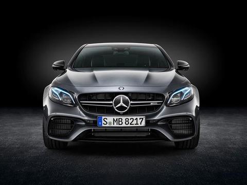 史上最帅奔驰越野车！新车全面升级，车身长5米3，动力分配比4：6