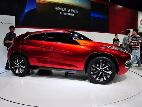 三菱要翻身了！全新SUV比博越漂亮，1.5T配四驱，售价不足10万