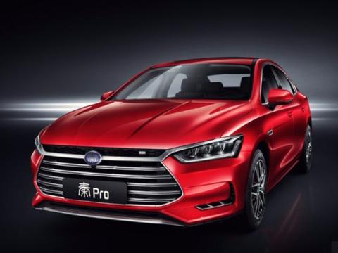 没买车的有福了！比奥迪A8还大气，不到20万