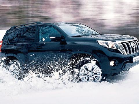 途乐弟弟途达是硬派SUV，性能不输丰田霸道还便宜20万，选谁好？