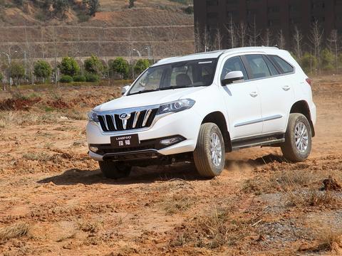 被遗忘的硬派SUV，比普拉多更霸气，1.9T配四驱，仅8万