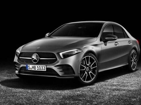 车展上市，20万的奔驰三厢跑车来了！还要什么迈腾雅阁