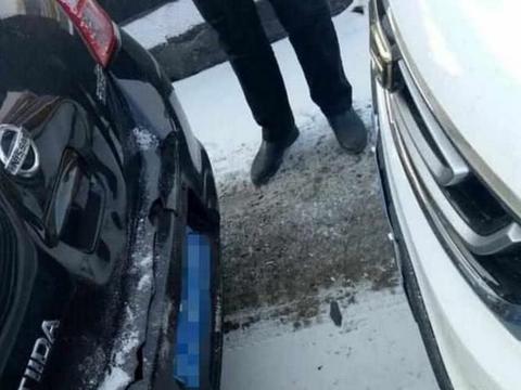 吉利追尾日产骐达，看完车损周边群众表示：吉利是不是该给个说法