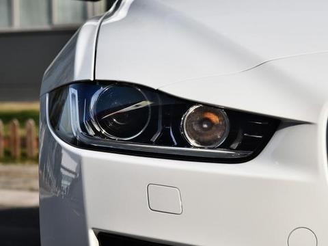 奇瑞终于再度出手！新车气场完胜帕萨特，高速可飙240迈腾也得跪