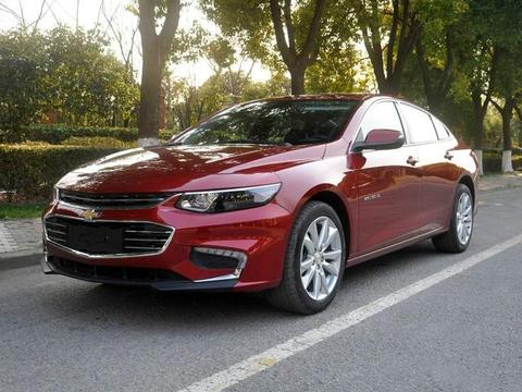 最厚道的B级车，跳水式大减价，降6万才14万起，迈腾看了吓坏了