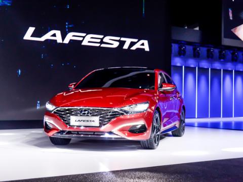 买思域是因为它外观？现代LAFESTA了解一下？