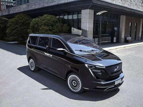 国产真“单挑”埃尔法! 没上市迪拜土豪订单5000辆