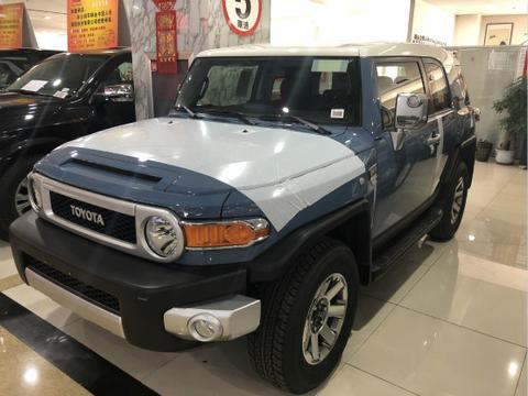 新款丰田酷路泽FJ4.0中东版备受越野者的追捧