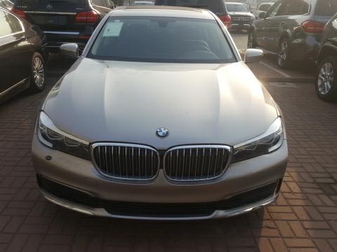 2018款中东版宝马740Li3.0T内饰经典全新设计超有魅力