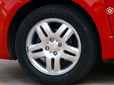 轮胎放太久也会变质？教你怎么看出厂时间