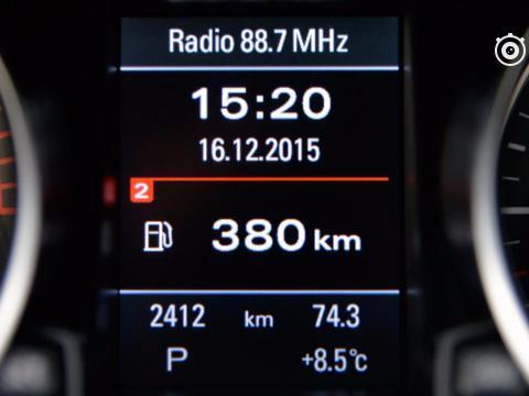 很多人都还不懂：这样开车能省油50%！