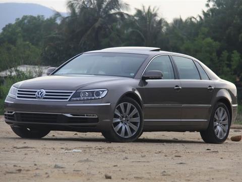 开百万级的辉腾去相亲，被认成20万的帕萨特，而遭到了拒绝，尴尬