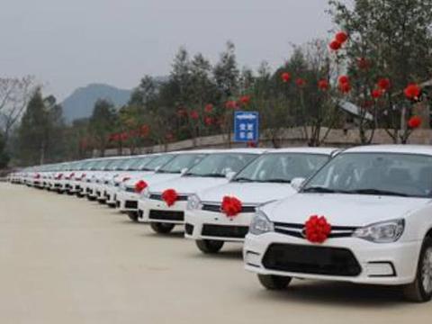 市面上这么多车型，为什么驾校偏偏选择了这两款车？