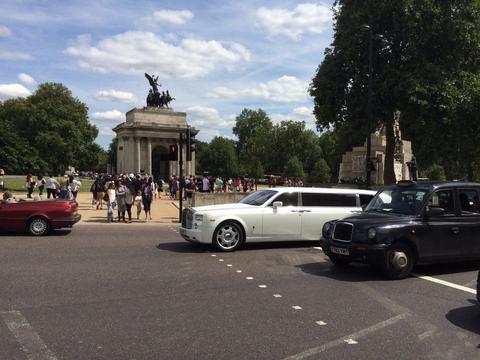 8.5米幻影，9.4米迈巴赫，谁更贵，谁才是世界唯一