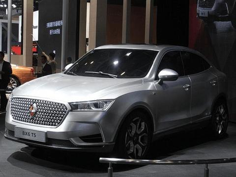 前宝马设计师亲自打造，被誉为国产宝马X6，售18万比领克帅百倍