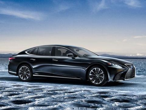 百万级豪车居然如此激进 雷克萨斯LS新车到店实拍