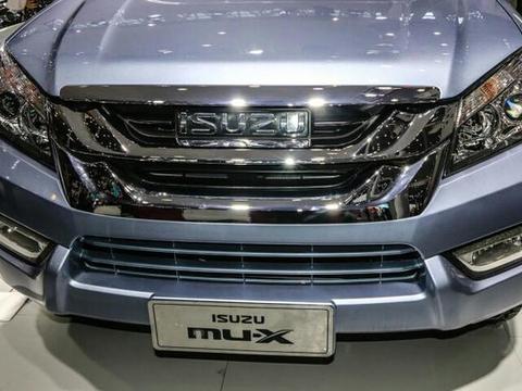 普拉多看了都怕！比黑金刚霸气，配3.0T四驱，18万还买啥汉兰达