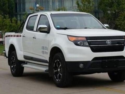 5.6米霸气车长带前后两把锁，一汽旗下这款车被誉为国产版猛禽