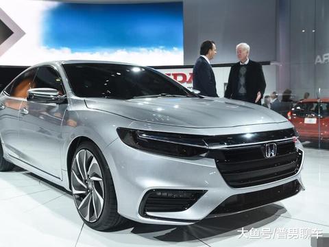 本田又火了, 全新轿跑比大众CC还要帅, 18万果断放弃凯美瑞!