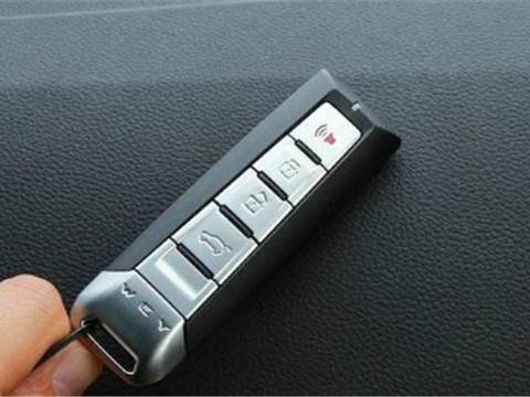 继WEY P8之后，长城又出新车，售价不足20万，外观堪比宝马X4！