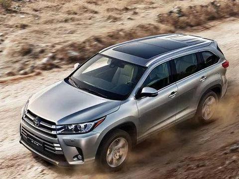 为了找出这车三个缺点，我把领导得罪了